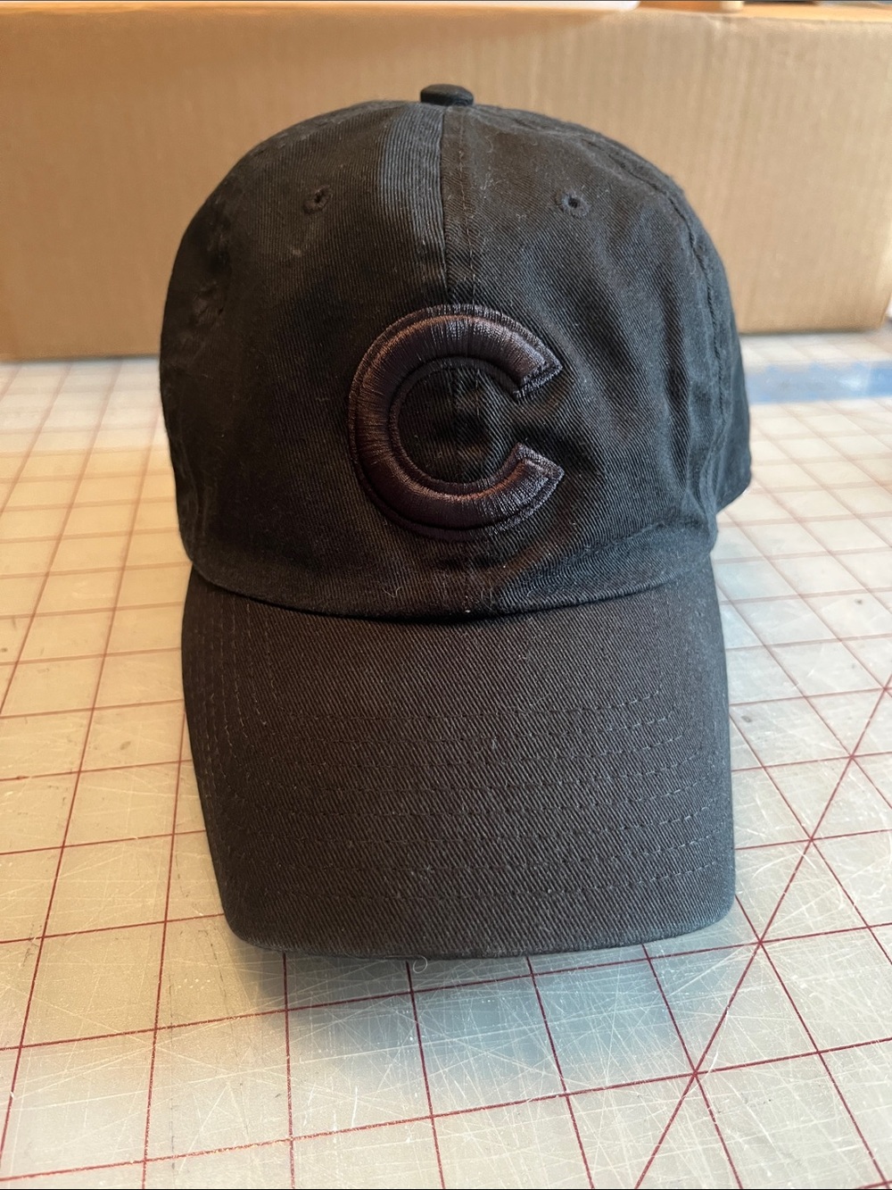 Black Cotton Chicago Cubs Baseball Cap with Embroidered 'Cubs C’ Logo OSFA